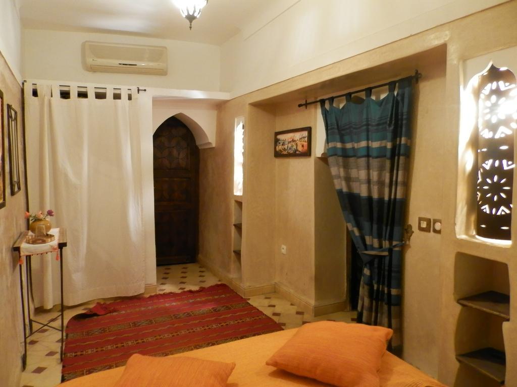 Riad Ailen Marrakesh Bagian luar foto