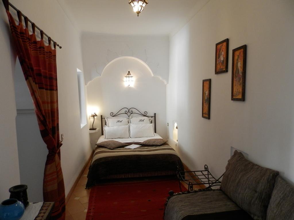 Riad Ailen Marrakesh Bagian luar foto