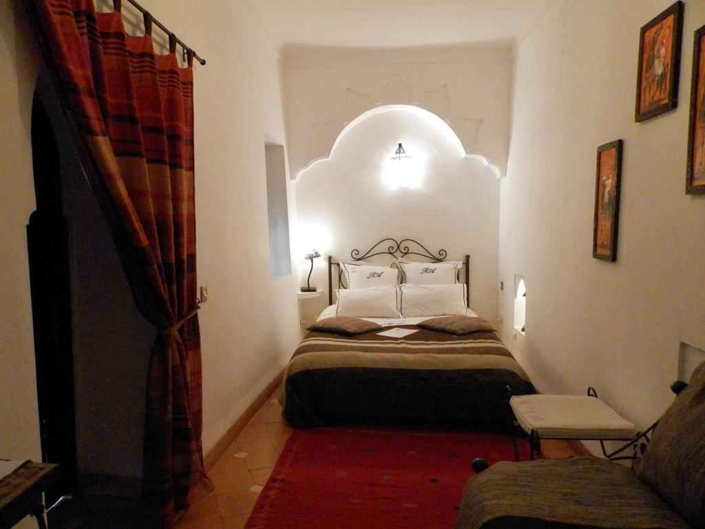 Riad Ailen Marrakesh Bagian luar foto