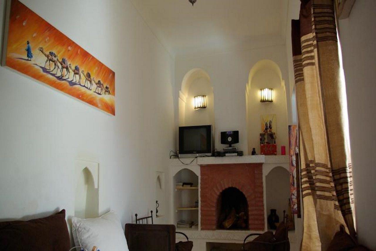 Riad Ailen Marrakesh Bagian luar foto