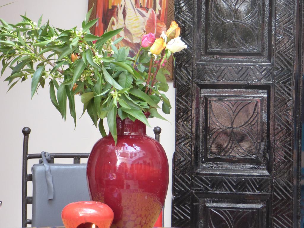 Riad Ailen Marrakesh Bagian luar foto